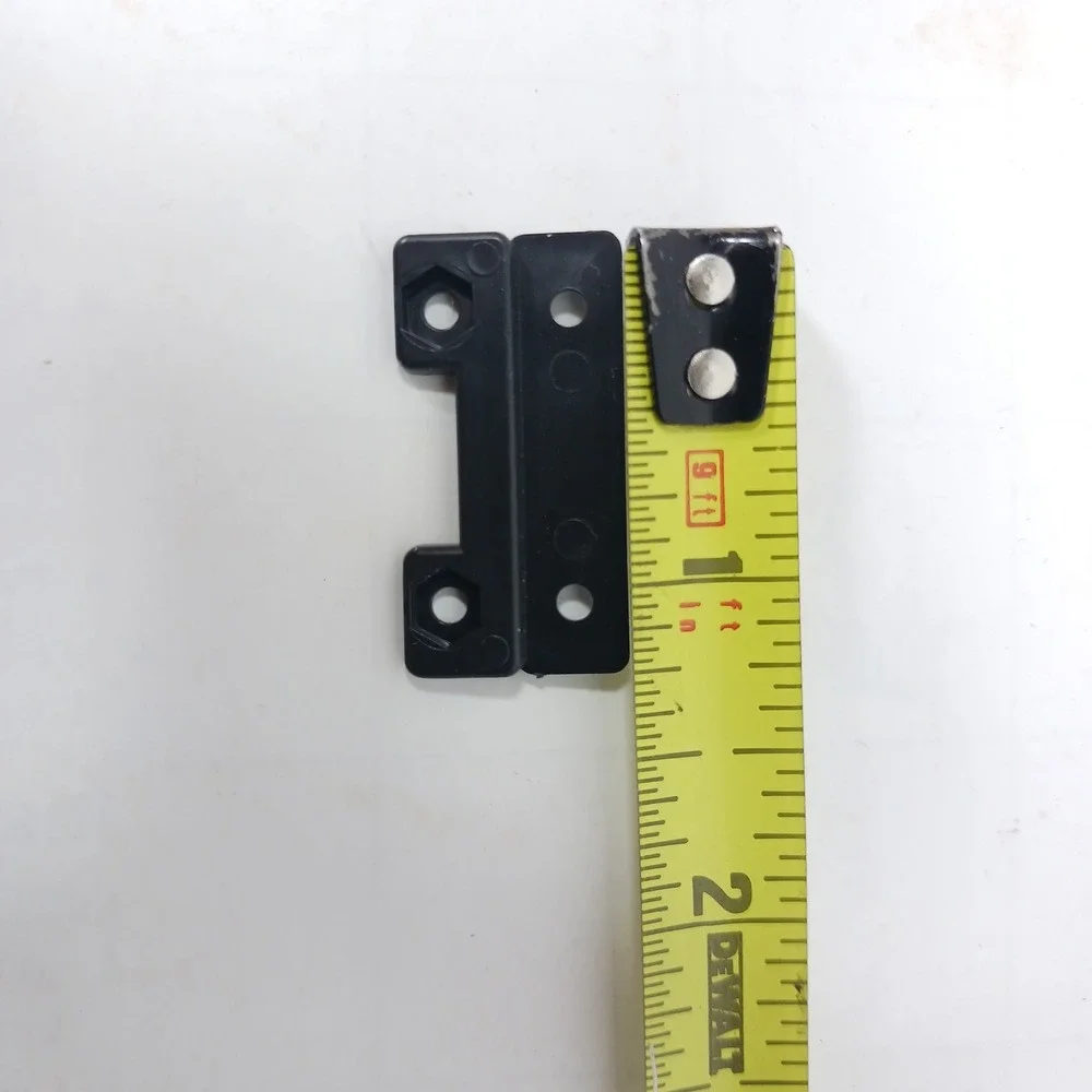 15pc HO Scale Model Train Accessories Black Plastic Brackets Mounting Parts